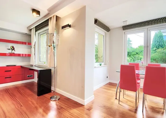 Happiness House Balcony & Garden Holiday home *