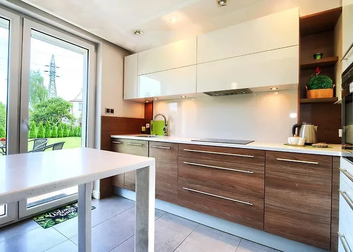 Happiness House Balcony & Garden Holiday home